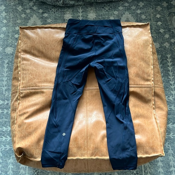 Lululemon All The Right Places Crop 23” - Picture 1 of 6